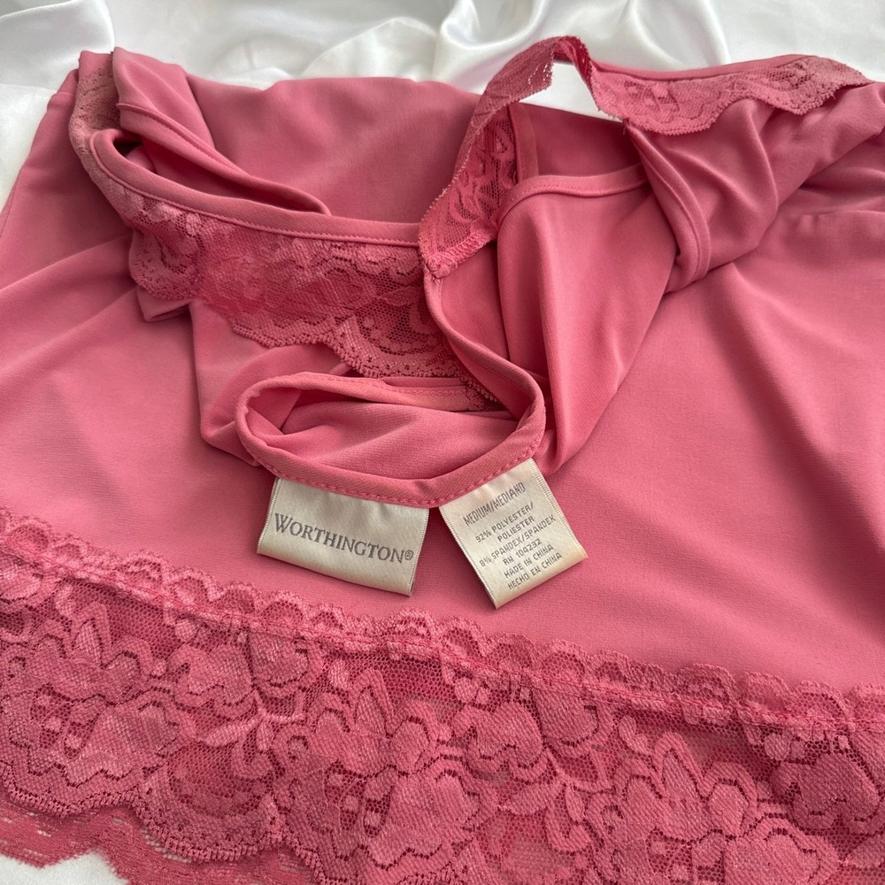 Worthington Rose Pink Lace Trim Surplice Sleeveless Top Blouse Medium - Picture 4 of 4